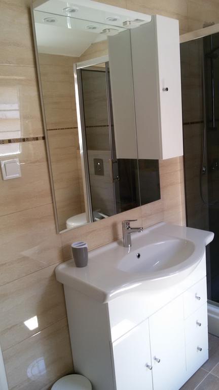 Apartman Viktorija Apartment Vodice Exterior foto