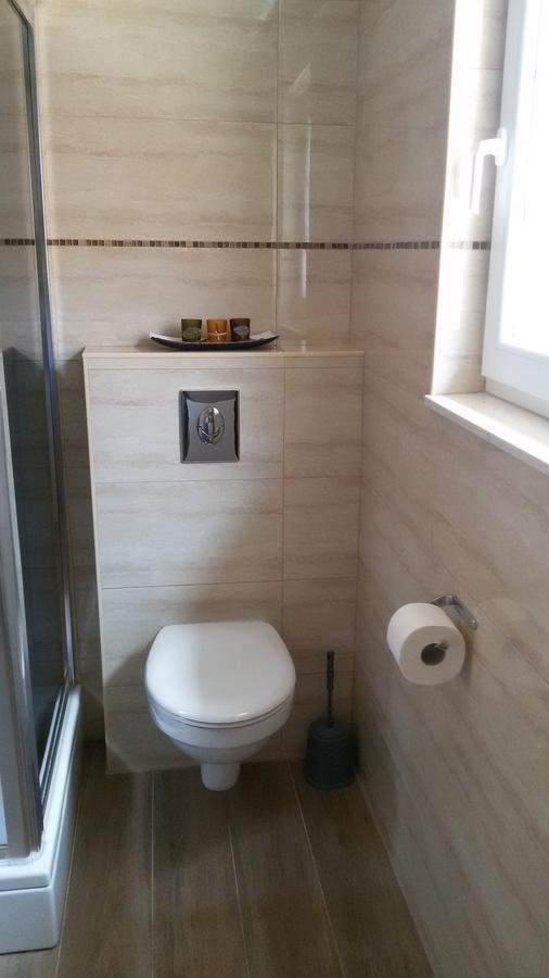 Apartman Viktorija Apartment Vodice Exterior foto